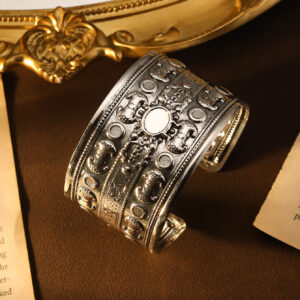 L251-5 oval flower ancient silver