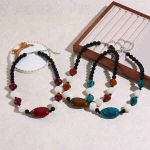 Wholesale Elliptical beaded geometric acrylic necklace
