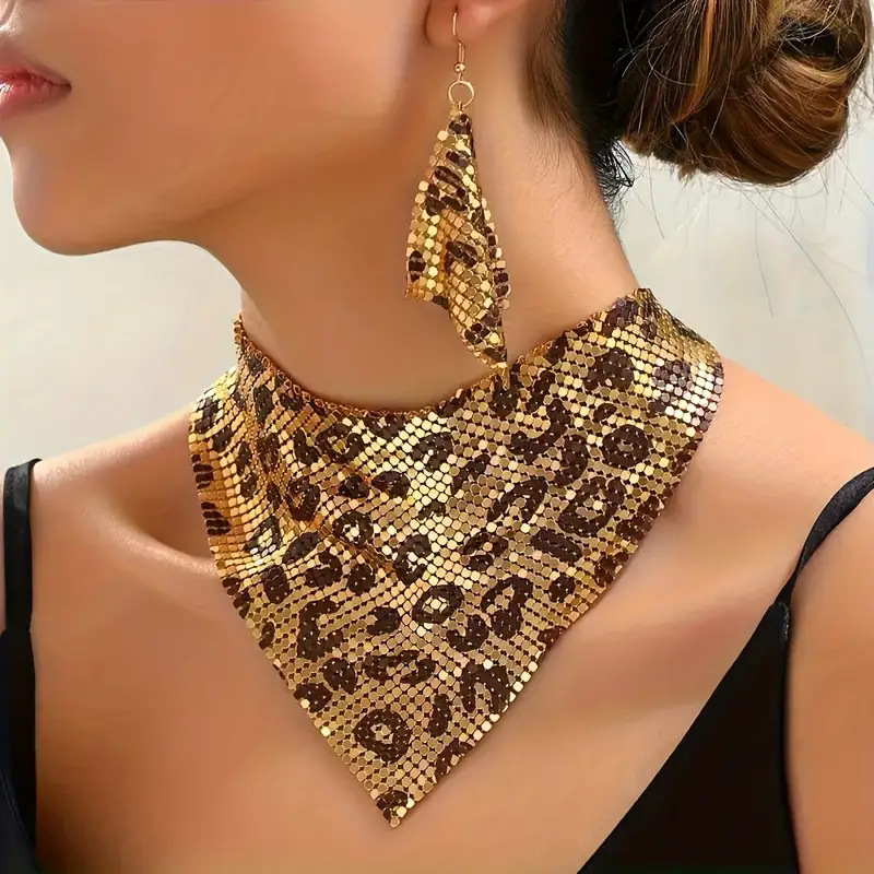 Wholesale Leopard print bright pearl triangle f necklace