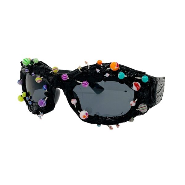 Wholesale Metal rivet dark series UV resistant sunglasses