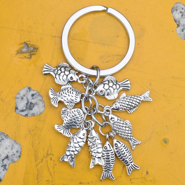 Wholesale Ten Fish Pendants Creative Keychains for Fishermen Father's Day Gifts