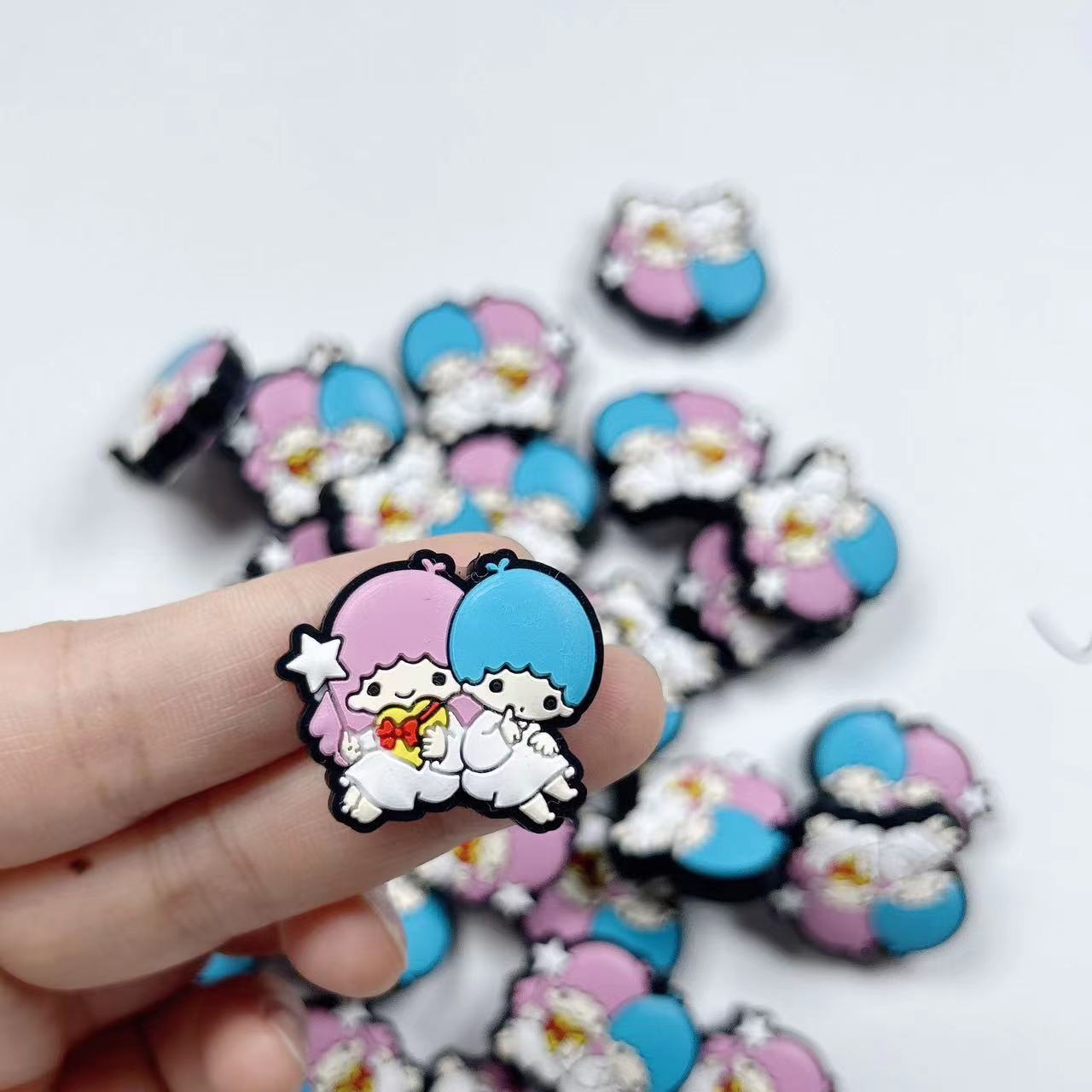 Wholesale Silicone Cartoon Beads OLY Exclusive