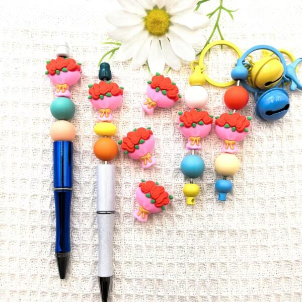 O1CN01T1ZOhA2FO3i2y6hD5_2216349148869-0-cib Wholesale 10pcs 3D Three-dimensional Valentine's Day Flower Silicone Beads