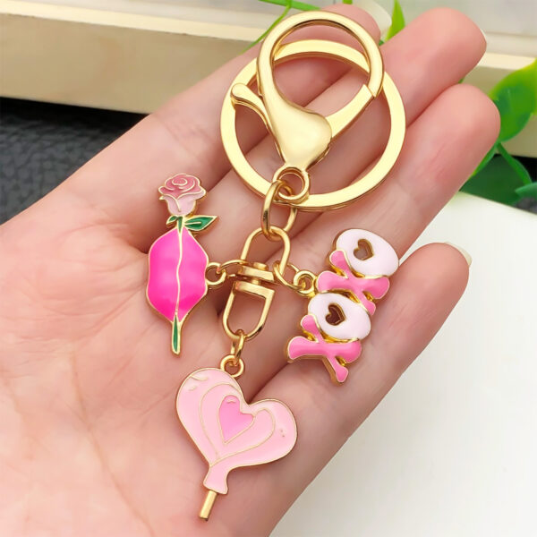 Wholesale Valentine's Day Oil Dripping Pink Rose Love Candy Keychain