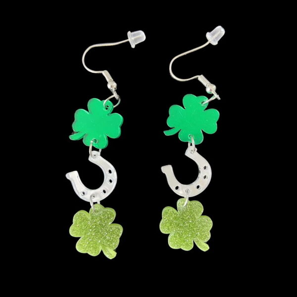 Wholesale green four-leaf clover lucky grass dinosaur teeth hat boots beer earrings