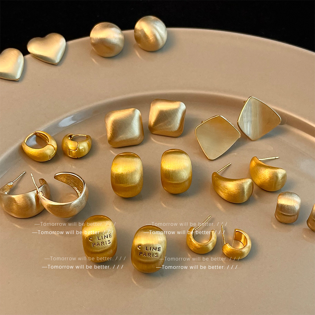 Wholesale Golden brushed frosted geometric earrings
