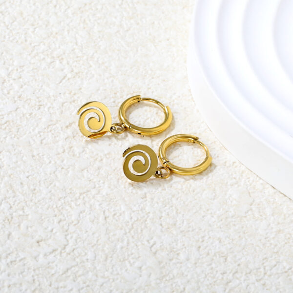 O1CN01TOwqXG1V7bDla90x0_2214103262606-0-cib Wholesale 18k gold-colored stainless steel spiral hoop earrings