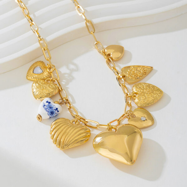 Wholesale Vintage multi-element metal tassel heart-shaped necklace