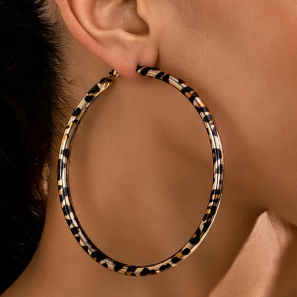 Wholesale Geometric large circle leopard print earrings