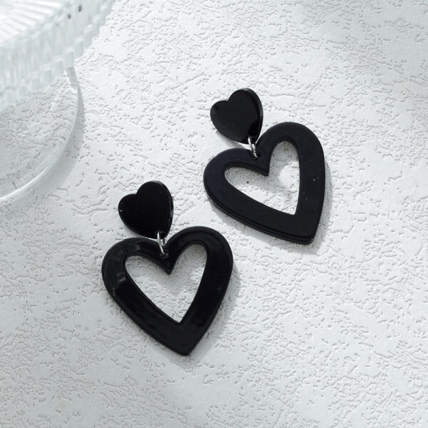 Wholesale Valentine's Day Acrylic Red Heart Earrings Peach Heart Cut Out Earrings for Women