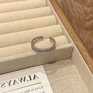 No. 9 [ball bead open ring]