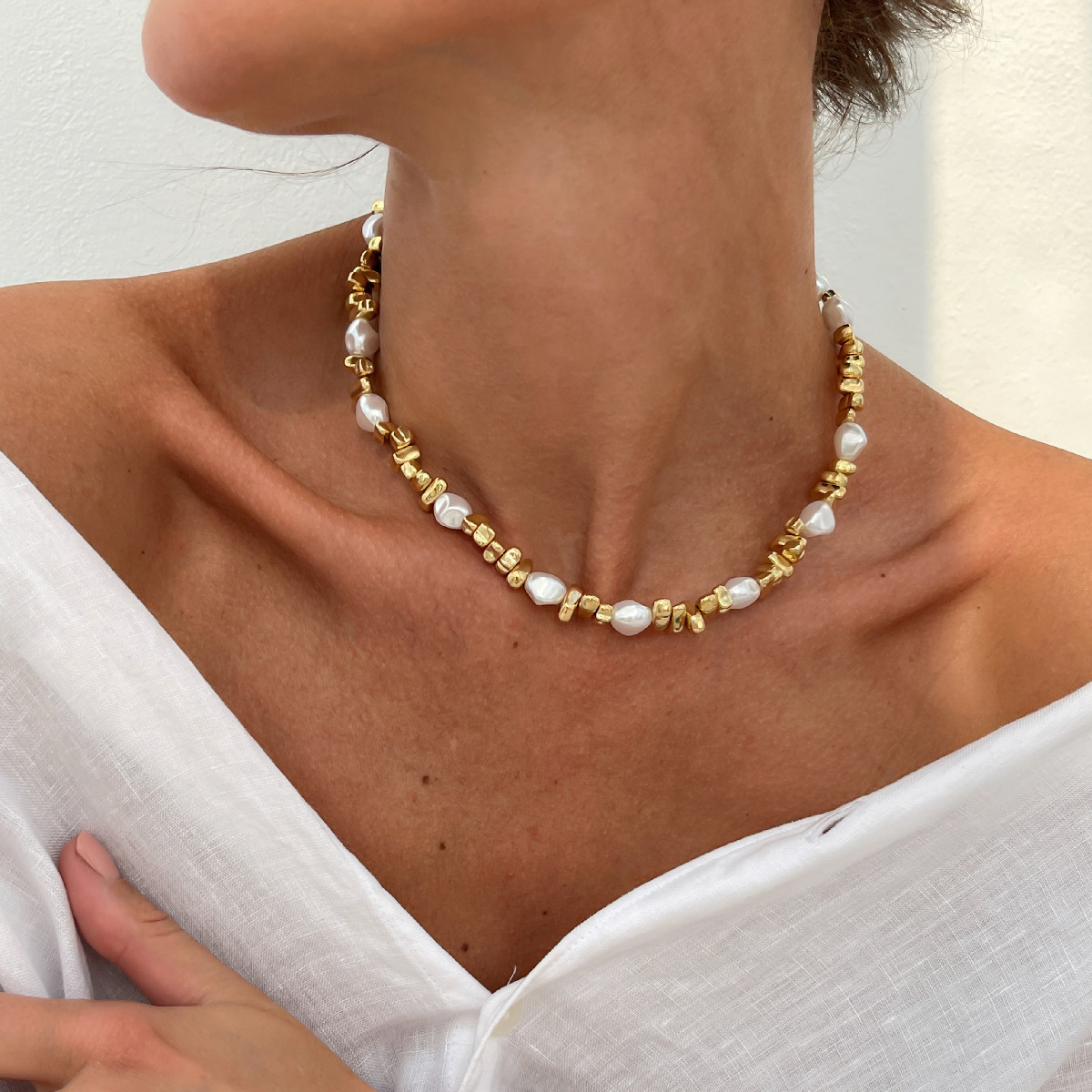Wholesale Baroque Irregular Pearl Beaded Necklace Choker Star Tassel Necklace