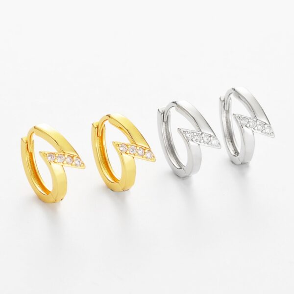 Wholesale Diamond lightning bolt earrings for women.