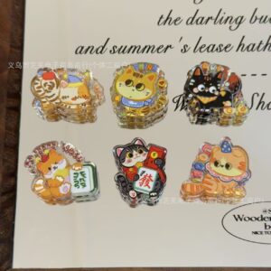 Wholesale Embossed cartoon lucky cat acrylic beads
