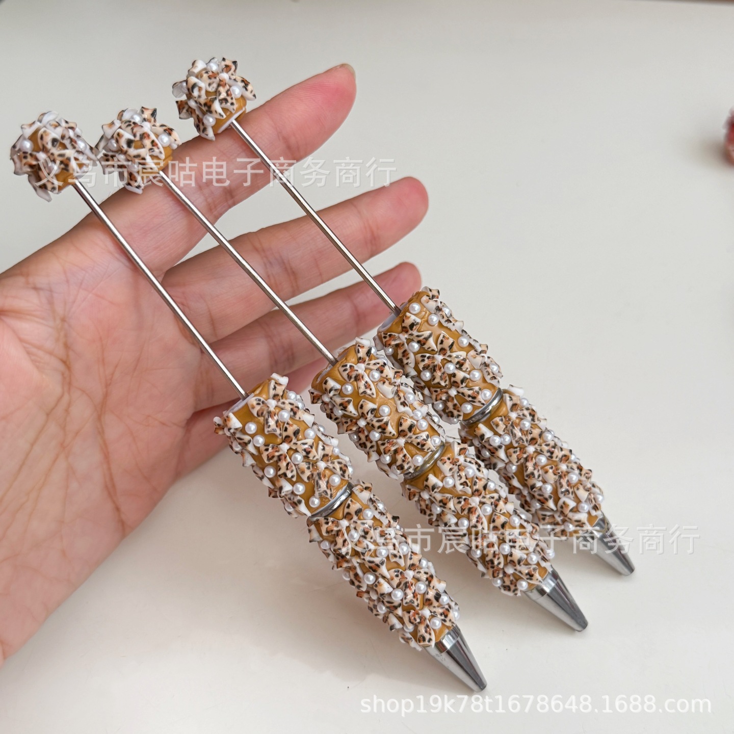 Wholesale Leopard Print Bow Pearl Full Diamond DIY Beadable Pen