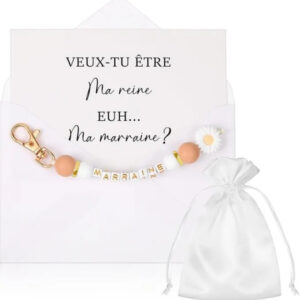 White daisy keychain 3