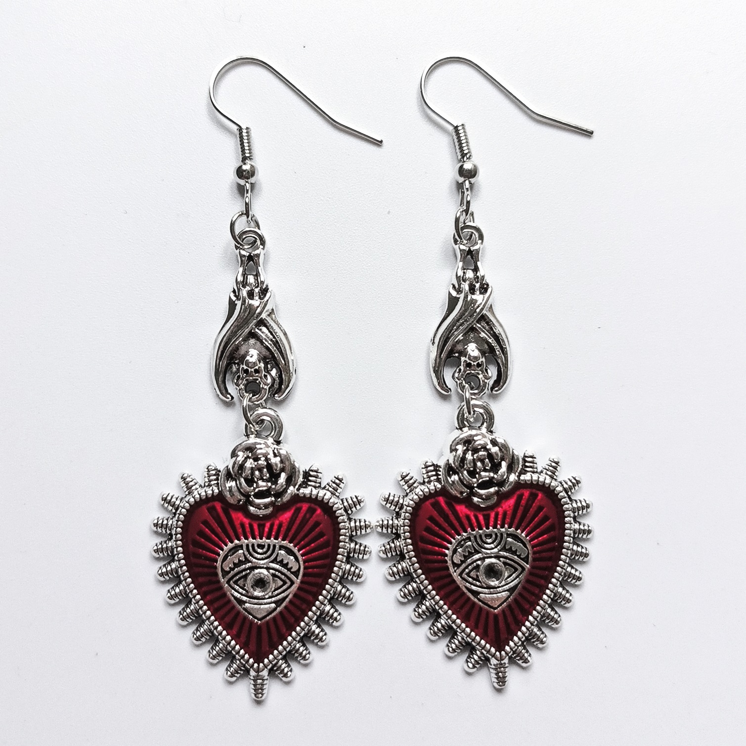 Wholesale jewelry dark gothic punk wind Wild Rose heart-shaped Blood Eye ipping bat earrings