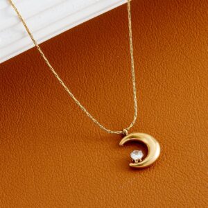 X790 moon diamond necklace gold