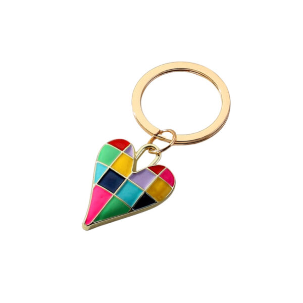 Wholesale Amazon checkered alloy heart personalized devil's eye keychain