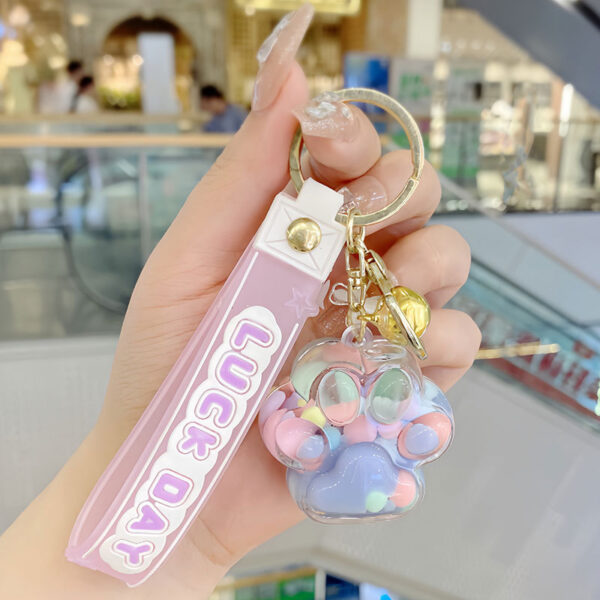 O1CN01UgtOVY1GMVuN9MgyK_2214060710608-0-cib Wholesale Acrylic Liquid Sand Cat Paw Keychain