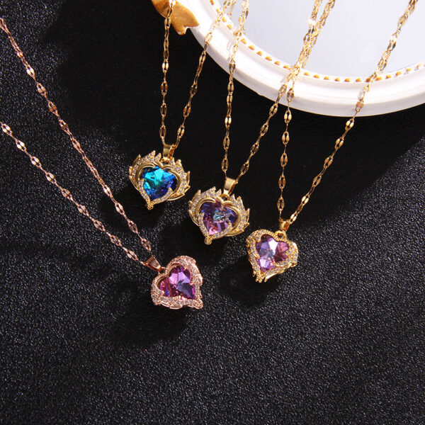 Wholesale Colored Crystal Peach Heart Titanium Steel Jewelry Necklace