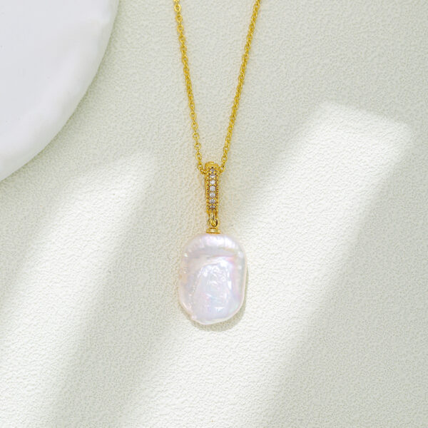 Wholesale Luxury Large Baroque Pearl Necklace