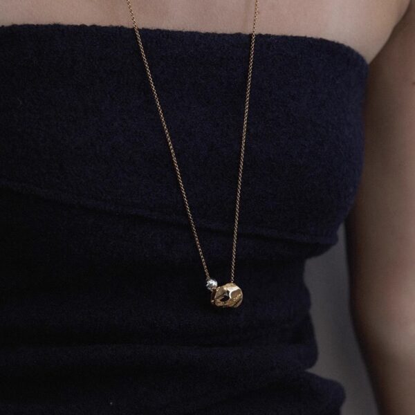 Wholesale Irregular engraved letter silver necklace