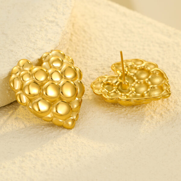 O1CN01V0XnMV29BL1qFOTkr_2211762048029-0-cib Wholesale Valentine's Day Bubble Love Stainless Steel Earrings