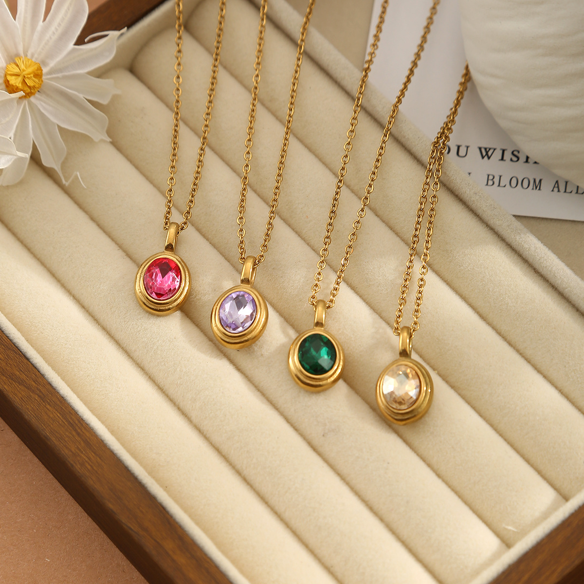 Wholesale Retro oval gemstone titanium steel lock chain