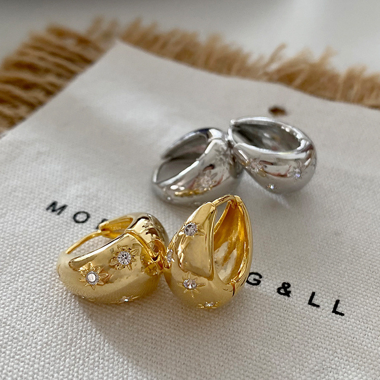 Wholesale Water oplet shaped geometric irregular circle star metal earrings