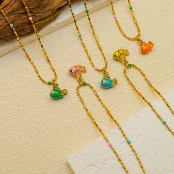 Wholesale Rice Bead Dripping Oil Cartoon Fish Stainless Steel Necklace