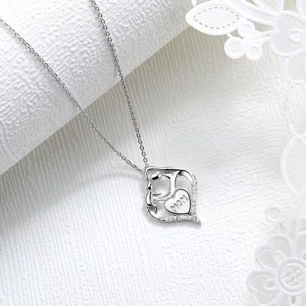 Wholesale Mother-Child Pendant Mother's Day Gift Heart-Shaped Necklace