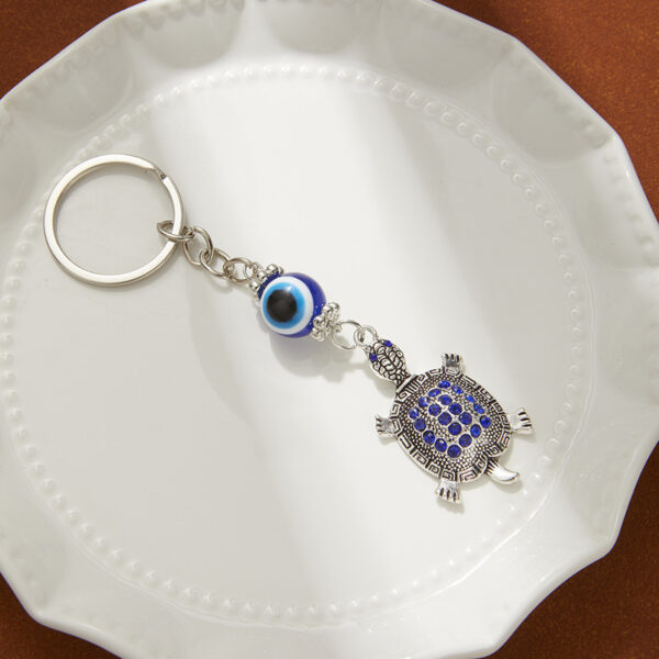 Wholesale Devil's Hand Blue Eyes Tree of Life Keychain