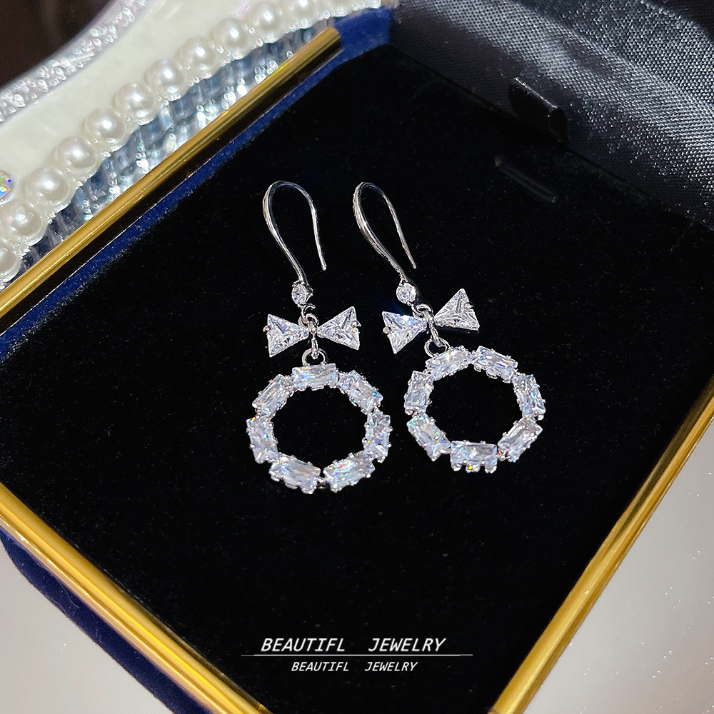Wholesale Ser Flash Zircon Ring Design Ear Hook Luxury Earrings