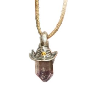 Witch crystal pendant (cowhide rope)