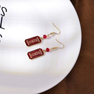 A pair of red xoxo cards