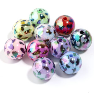 Milk pattern / Diameter 15.5mm, hole 2.7mm (10 pcs/pack)