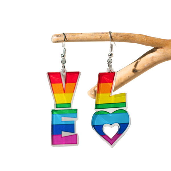 O1CN01VopcBB1ZBUw98klqe_2925713156-0-cib Wholesale Valentine's Day Rainbow Love Acrylic Earrings