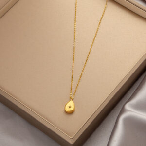 Water Drop Mang Star Necklace