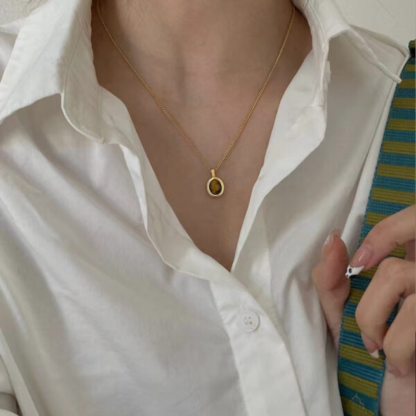 Wholesale Electroplated natural pearl heart-shaped zircon necklace