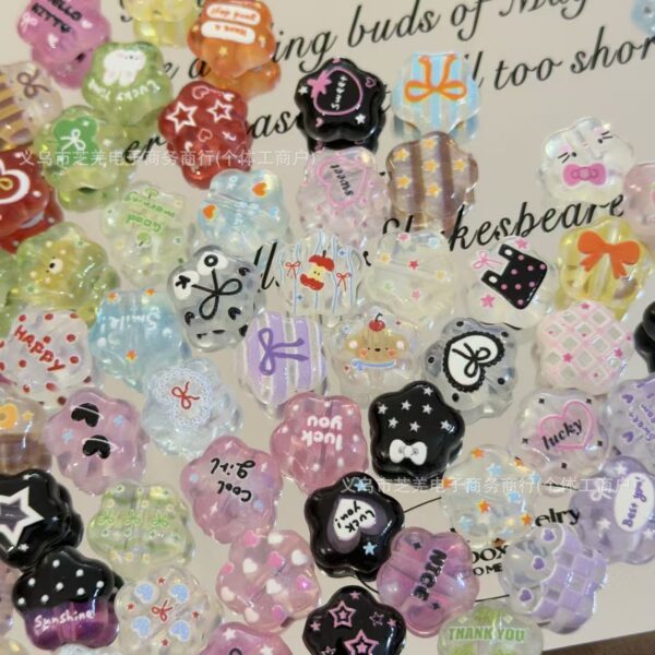 Wholesale 10pcs transparent embossed flower lucky bag acrylic beads