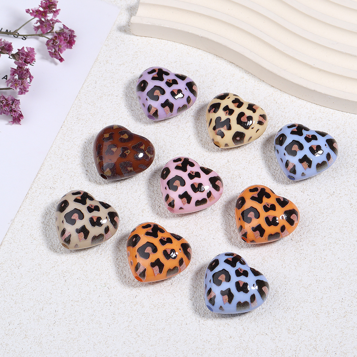 Wholesale Acrylic Colorful Leopard Print Heart Beads DIY Handmade Jewelry Beading Material Aessories