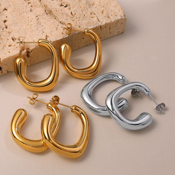Wholesale Stainless Steel G-Shaped Gold-Plated Geometric Earrings