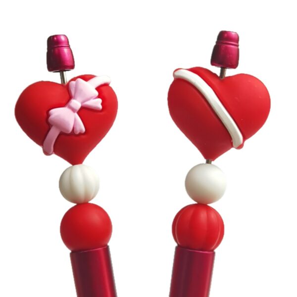 O1CN01WJUDfV2MulPPBLkbO_2221325469888-0-cib Wholesale Valentine's Day Silicone 3D Heart Beads with Through Holes Focal Beads
