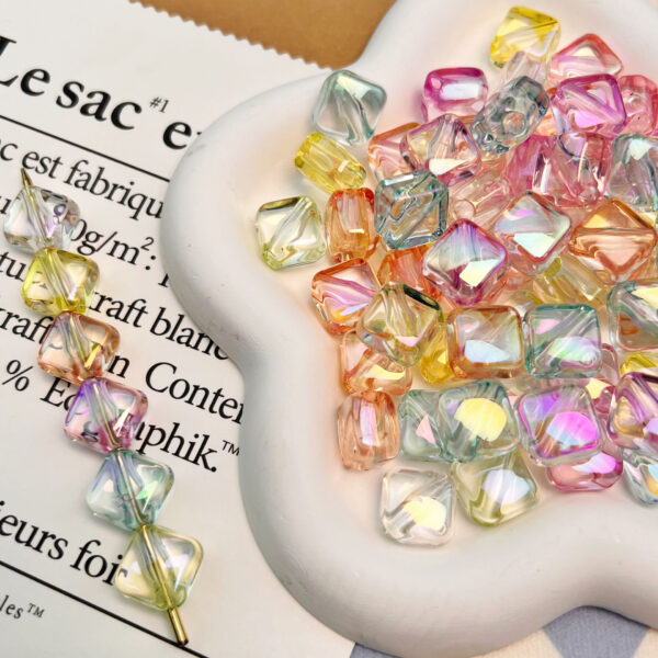 Wholesale 10pcs colored sugar cube geometric element acrylic beads