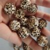 O1CN01WKgoaH1QErIH7qVaN__2201245431945-0-cib Wholesale 5pcs 20mm Acrylic Cute Coffee Color Small Leopard Print Beads