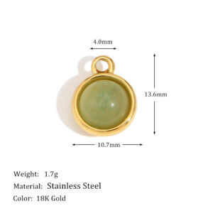 Semi-circular green aventurine pendant-gold