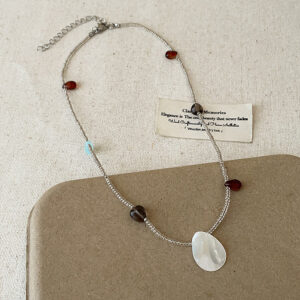 Shell necklace