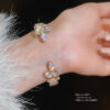 Wholesale Sparkling crystal leaf studded diamond opening bracelet