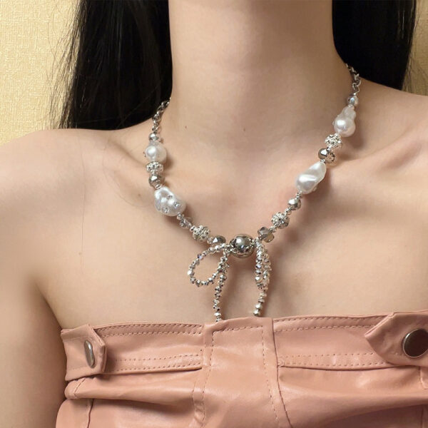 Wholesale Sparkling pearl bow tassel necklace